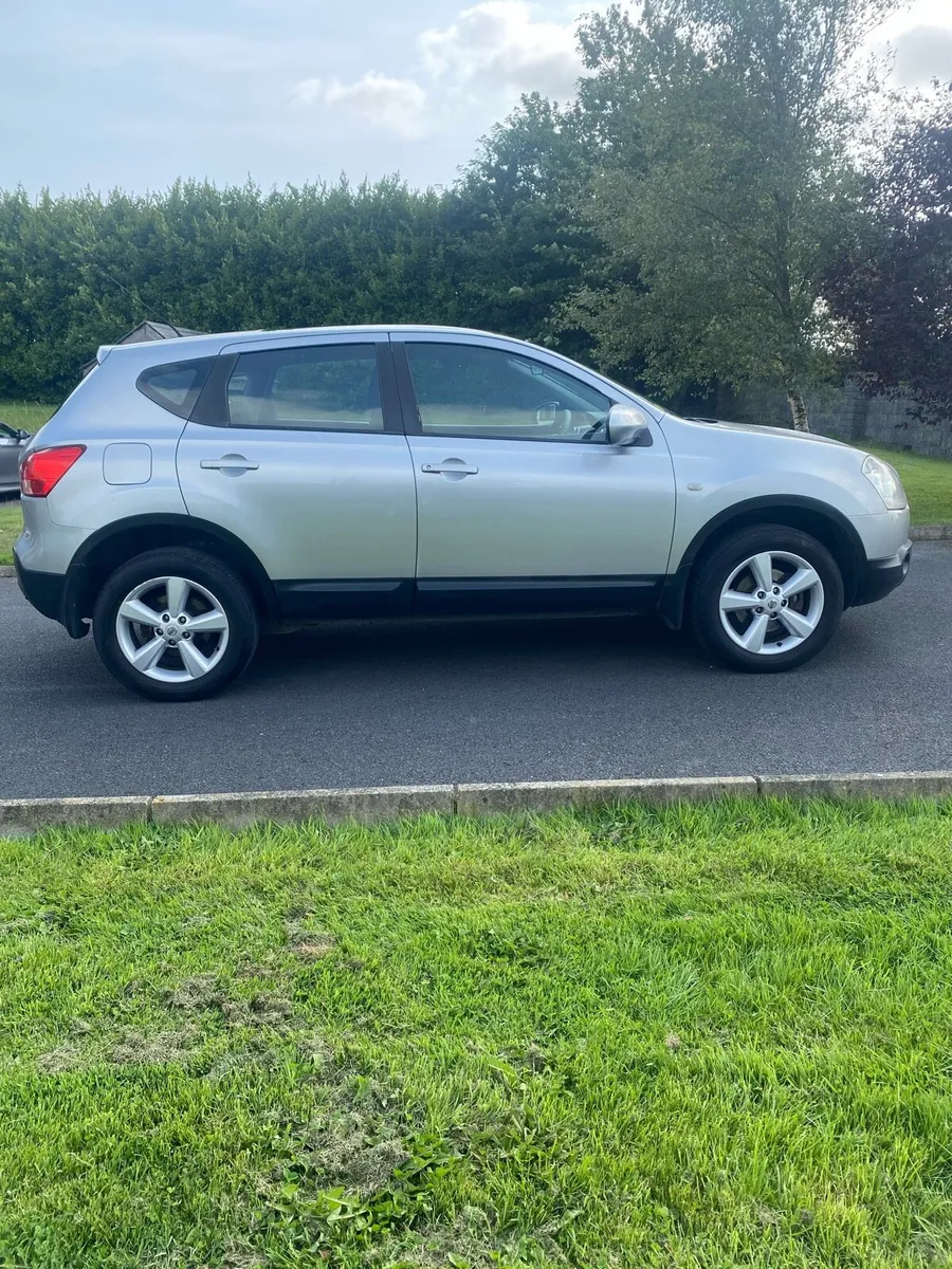 Nissan Qashqai - Image 1