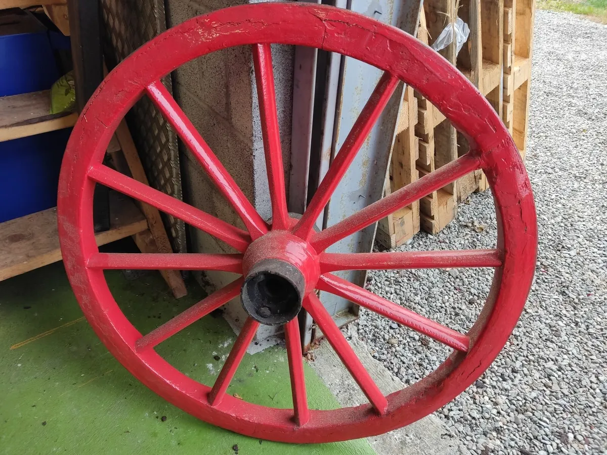 Donkey cart wheels - Image 4