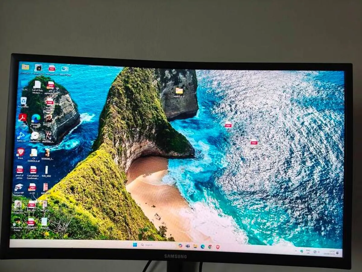 Samsung C24FG73 Gaming Monitor 144Hz - Image 2