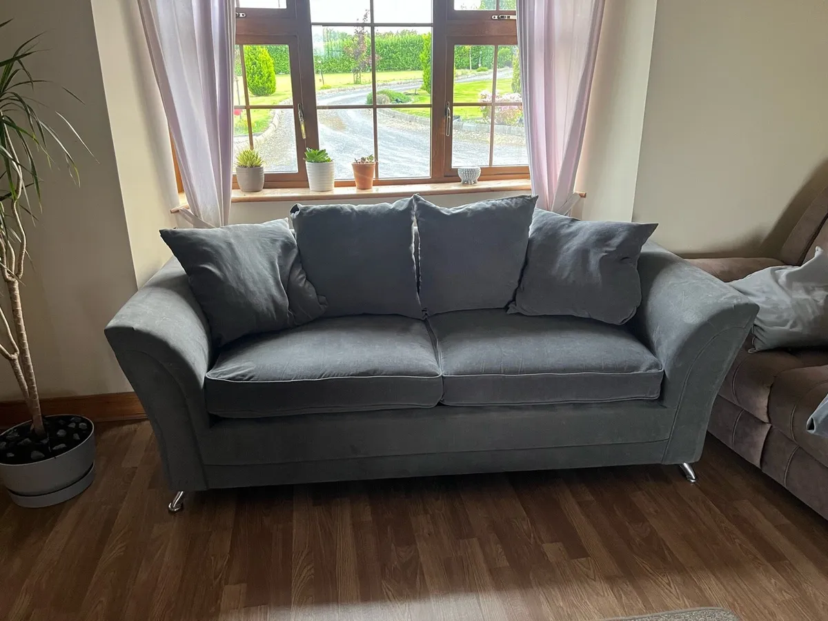 2X 3 SEATER COUCHES - Image 2