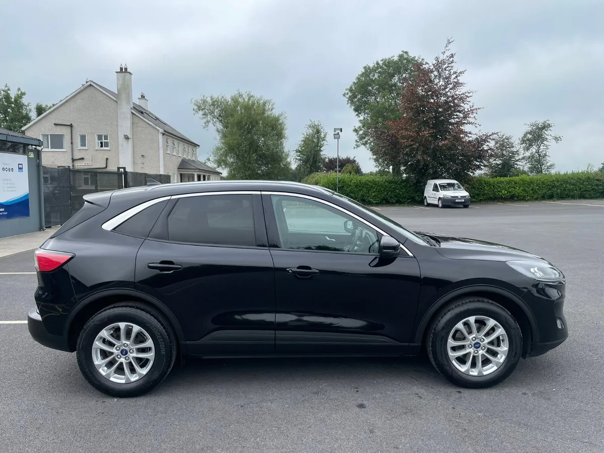 Ford Kuga 1.5TDCI Titanium 2022 Low Mileage - Image 4