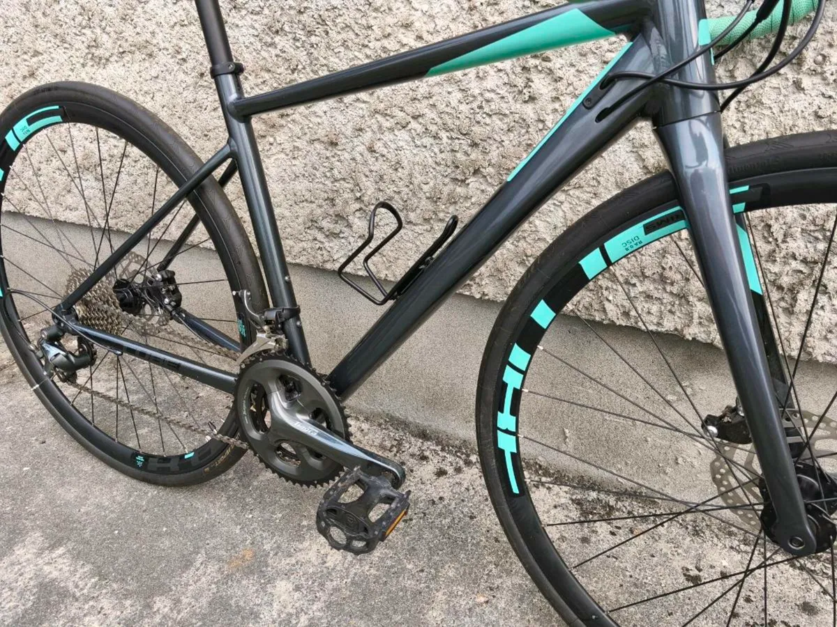 Cube Axial WS Race - Image 4