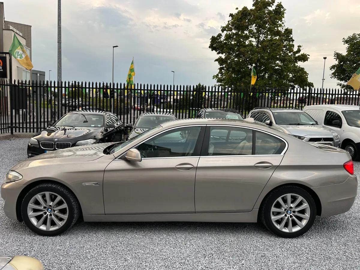 2010 BMW 5-Series 520D SE Auto - Image 4