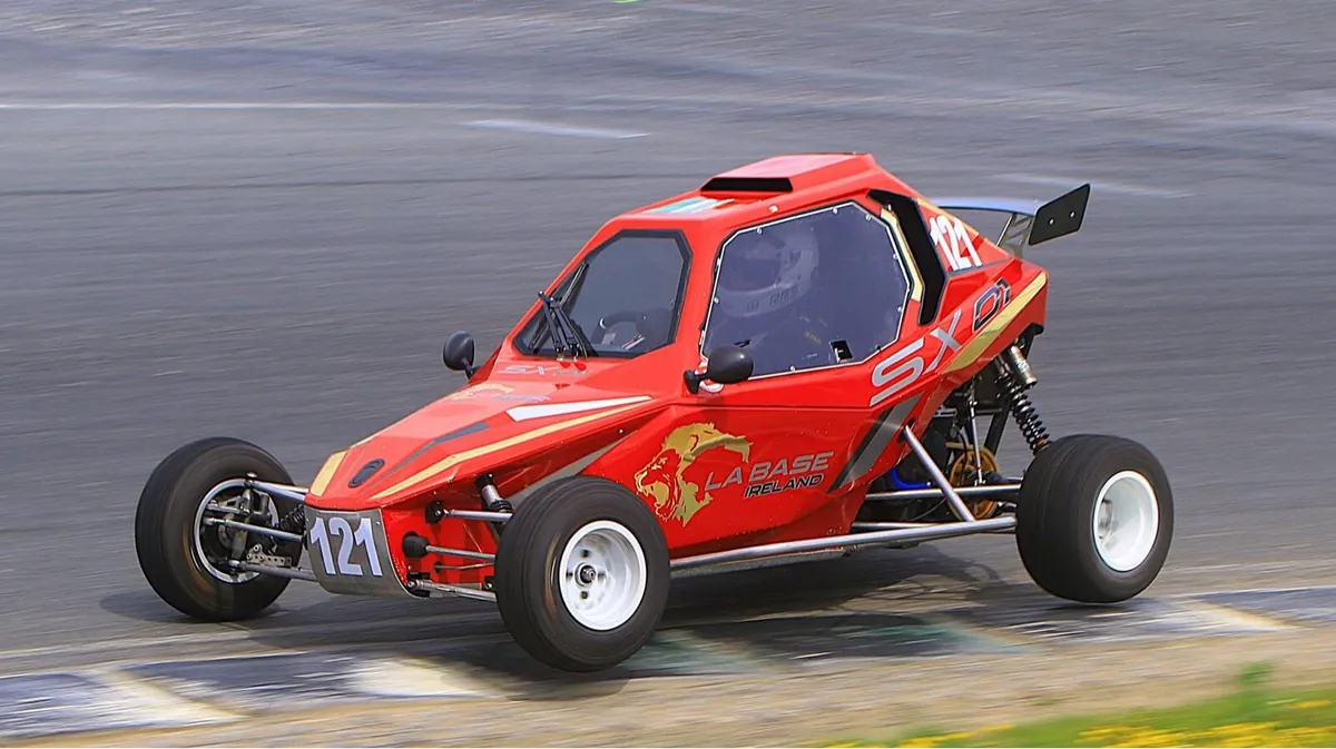 2022 SX01 750 - Image 1