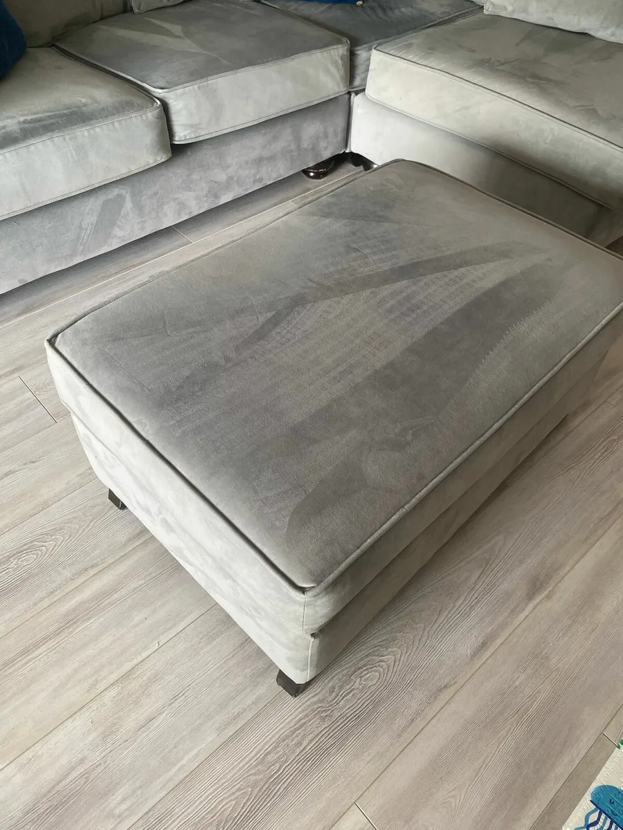 Couch - Image 3