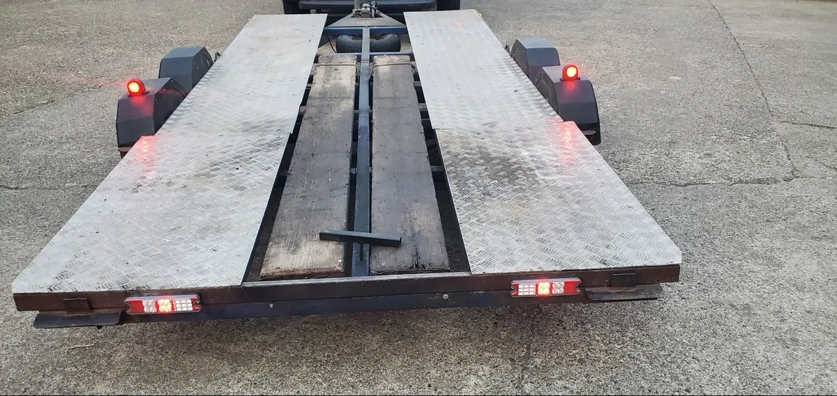 Small car transporter. - Image 2