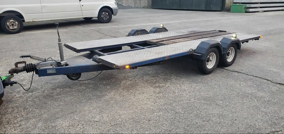 Small car transporter. - Image 3