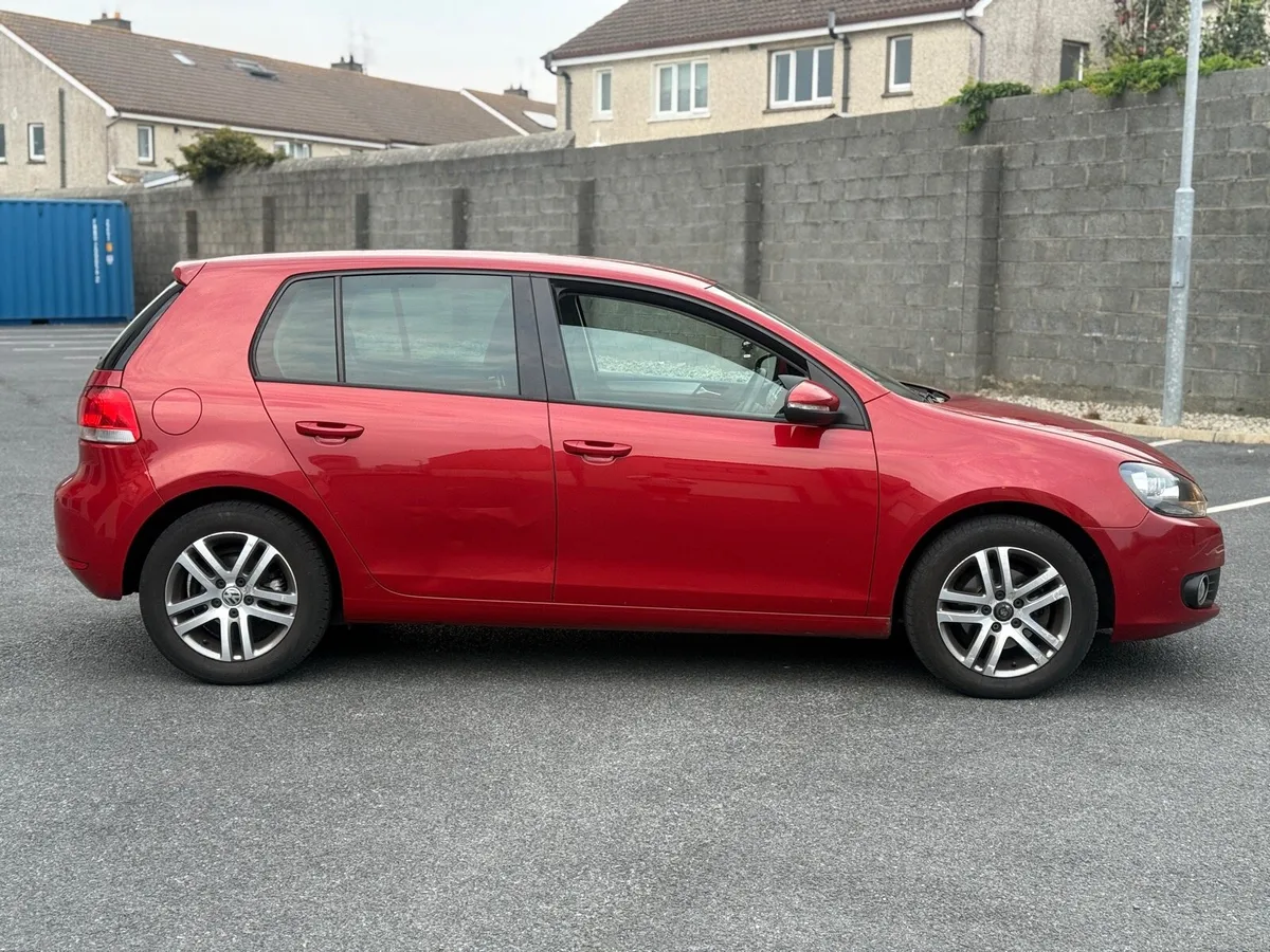 2011 VW Golf 1.6 TDI NCT 08/26 - Image 2