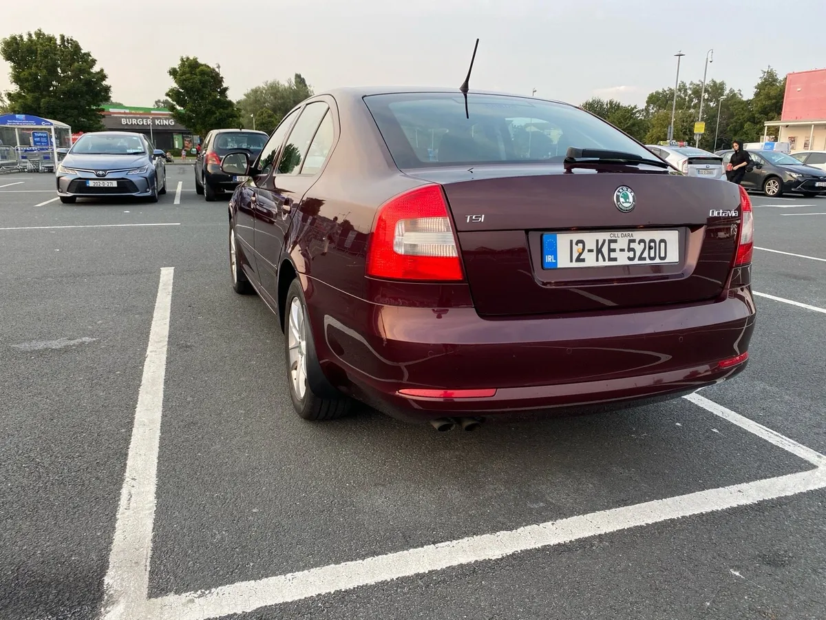 Skoda Octavia 2012-Elegance-1.4 Petrol - Image 3