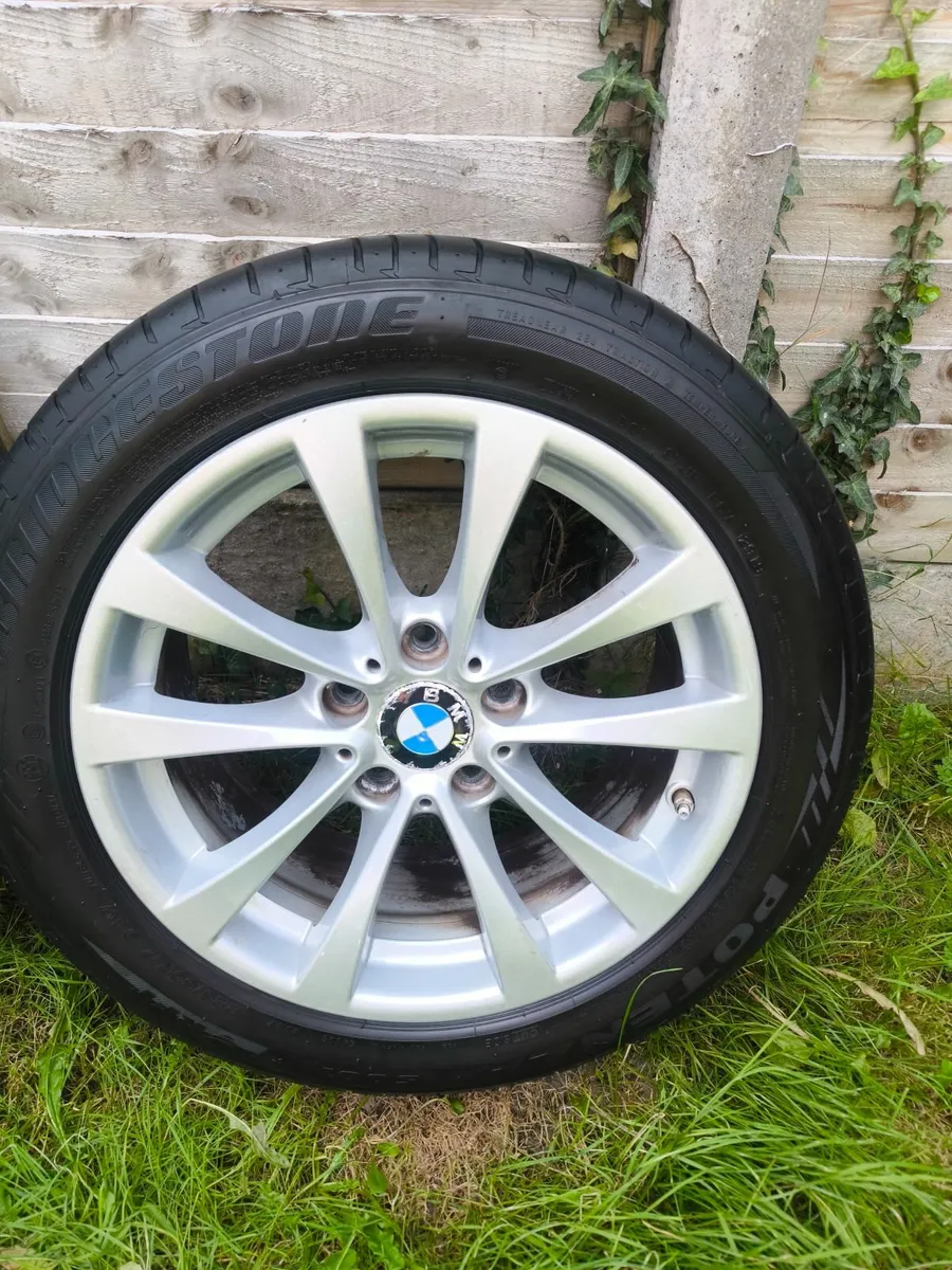 BMW 3 series genuine wheels alloys 5x112 225/50/17 - Image 2