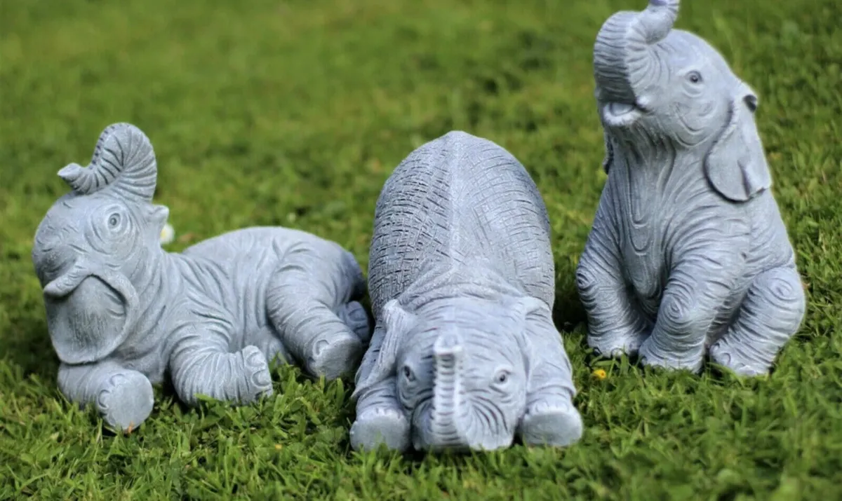 3 x Laughing Elephants Garden Ornaments 9.5” NEW - Image 4
