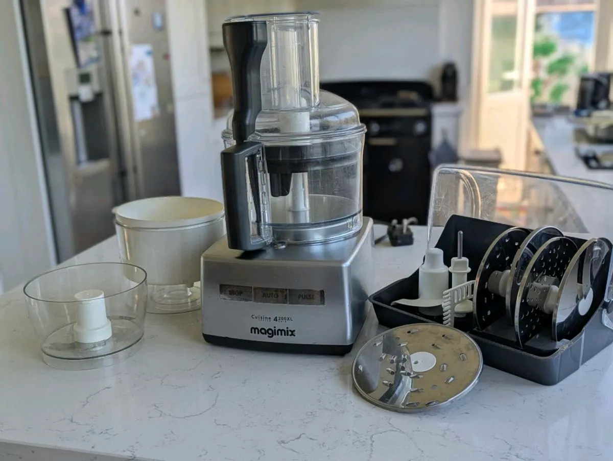Magimix 4 200xl food processor - Image 1