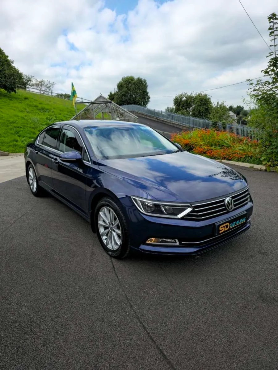 172 Volkswagen Passat 1.6 120bhp - Image 1
