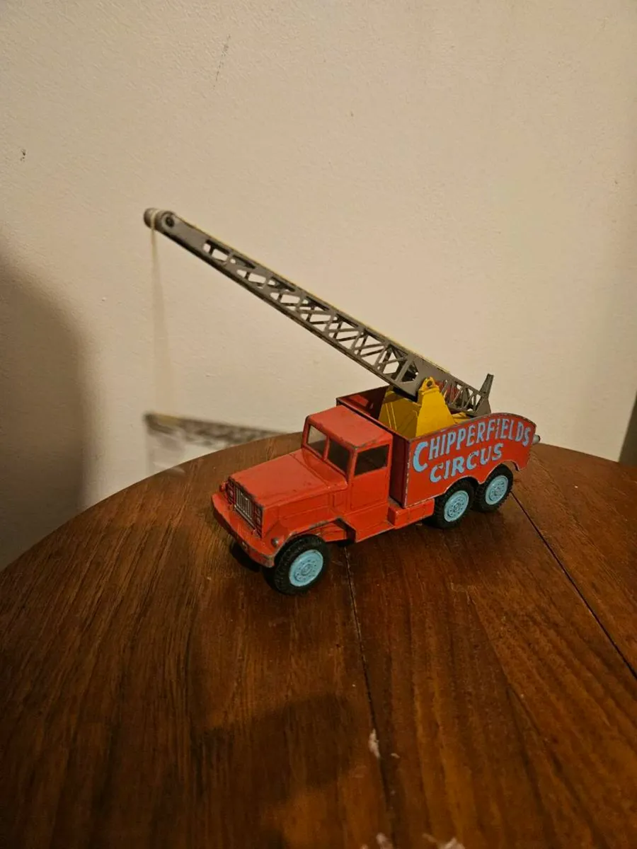 Vintage Corgi Chipperfields Circus Crane Truck 1.5 - Image 1