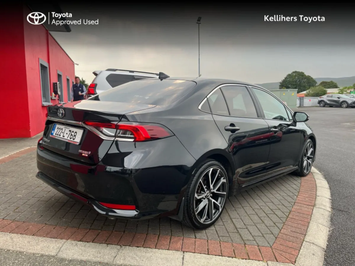 Toyota Corolla SOL ** TOP SPEC ** - Image 2