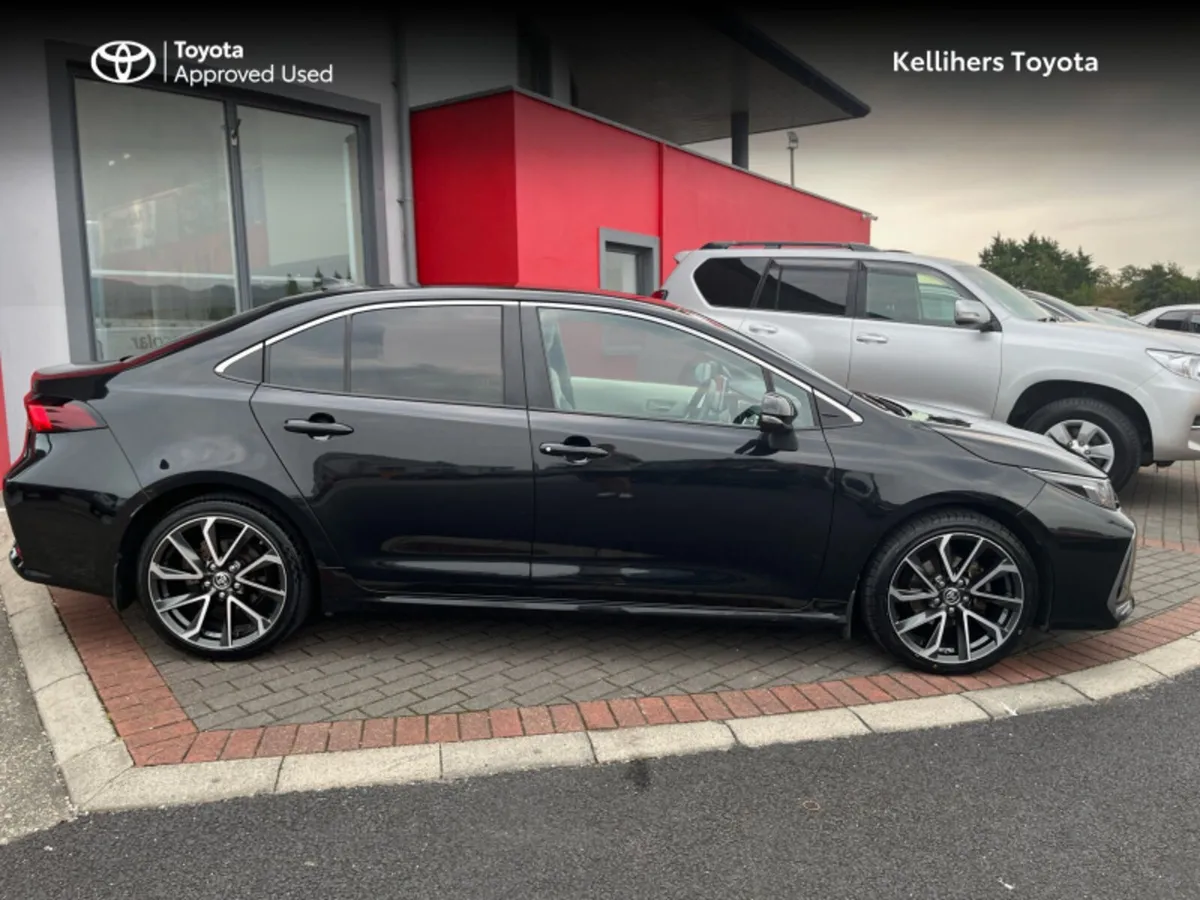Toyota Corolla SOL ** TOP SPEC ** - Image 3