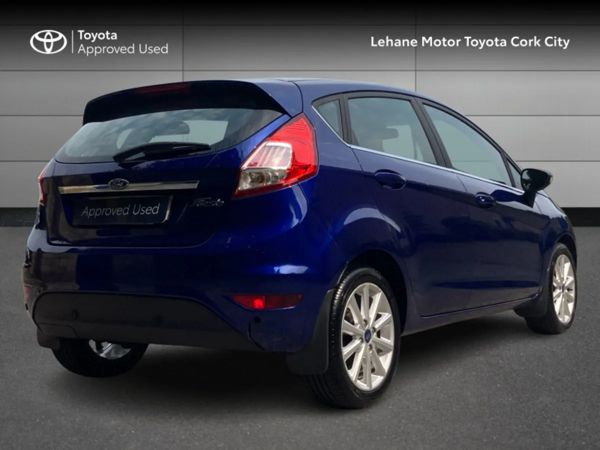 Ford Fiesta TITANIUM 1.25 60PS M5 5 MCA 4DR - Image 2