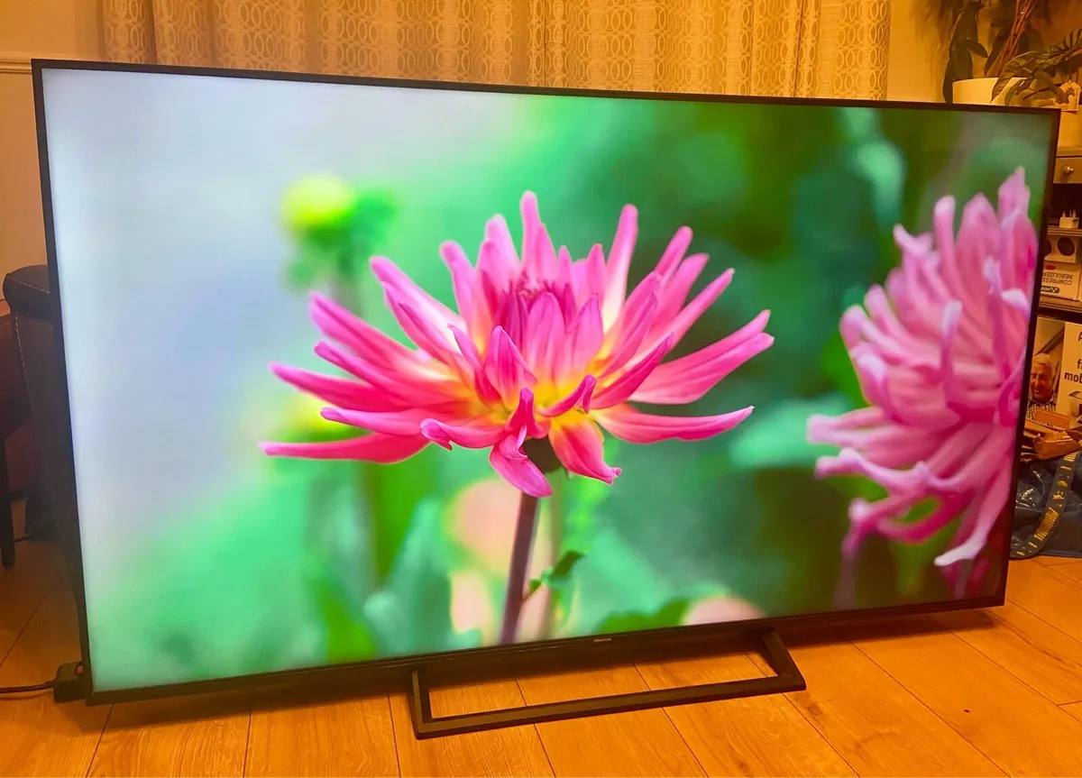 Hisense 65” 4K SMART TV - Image 2