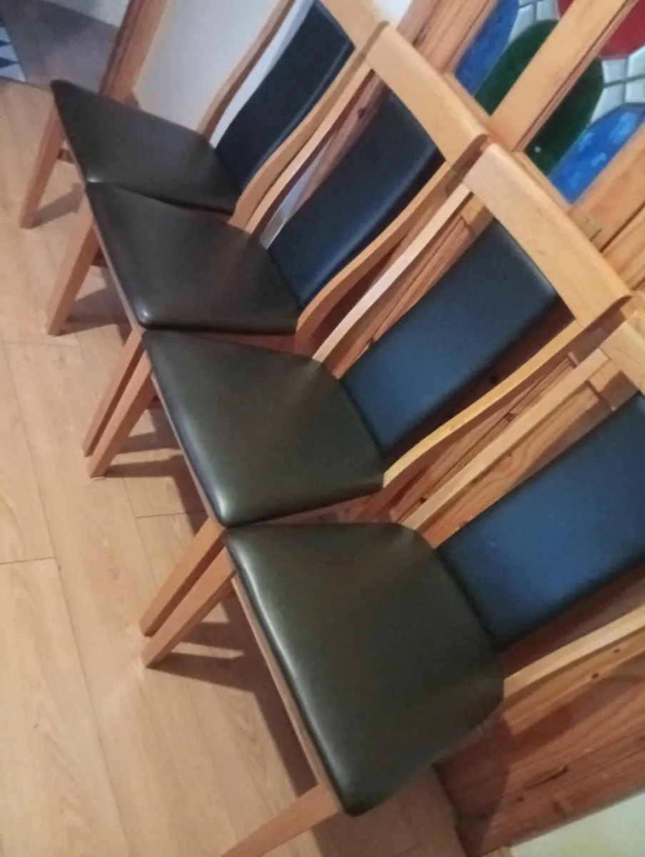 Oak Leather Quality  dining chairs set 6 month - Image 2