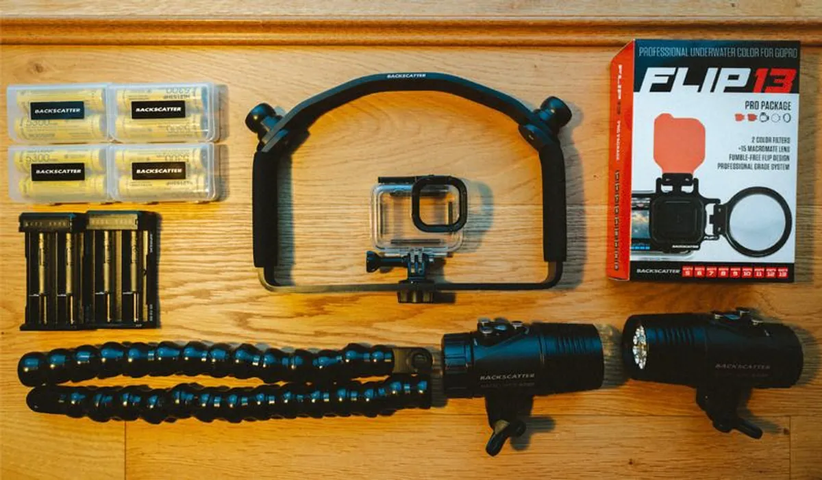 Full Go pro Underwater Photo/Video package (excl Go pro) - Image 1