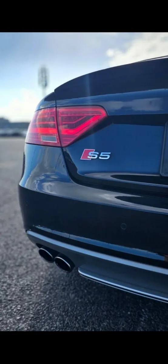 Audi S5 2014 - Image 2