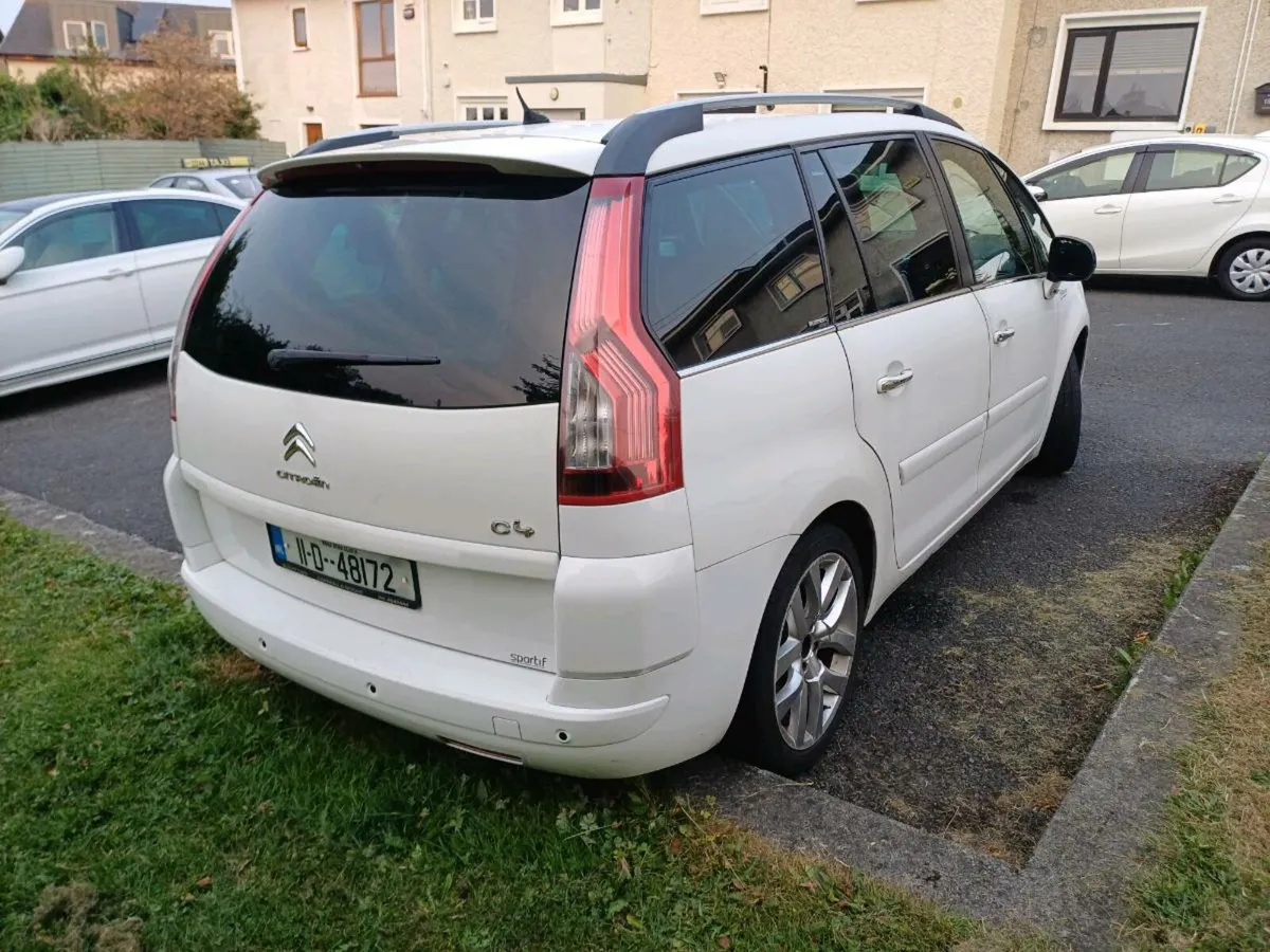 Citroen C4 Grand Picasso 2011 automatic - Image 2