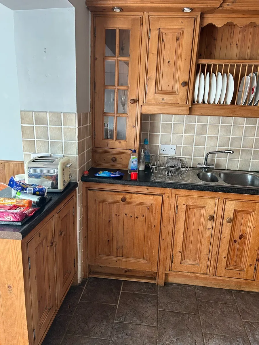 Solid wood kitchen - Image 2