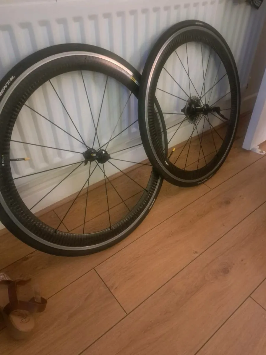 Carbon mavic cosmic SLS 50mm rim set of wheels - Image 2