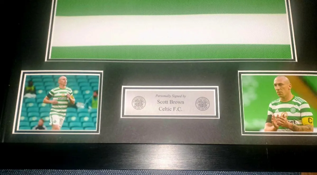 Celtic FC Scott Brown signed and framed jersey - Image 4