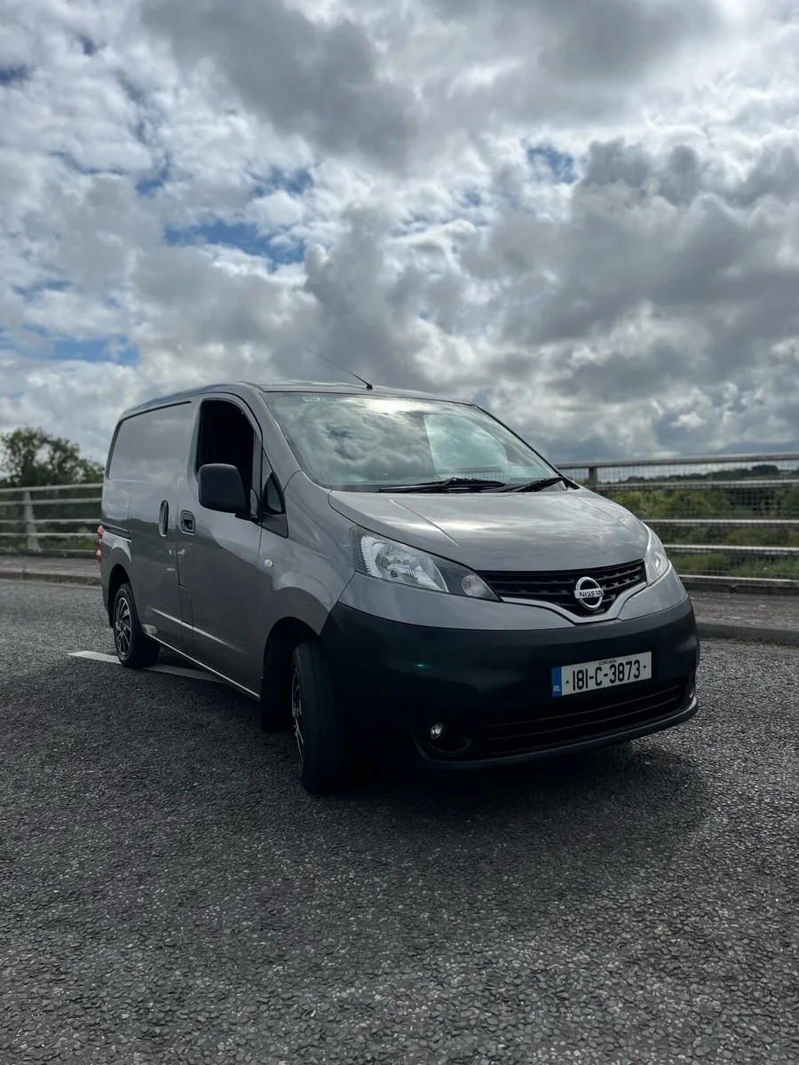 NISSAN NV200  2018 189,967 KM - Image 2