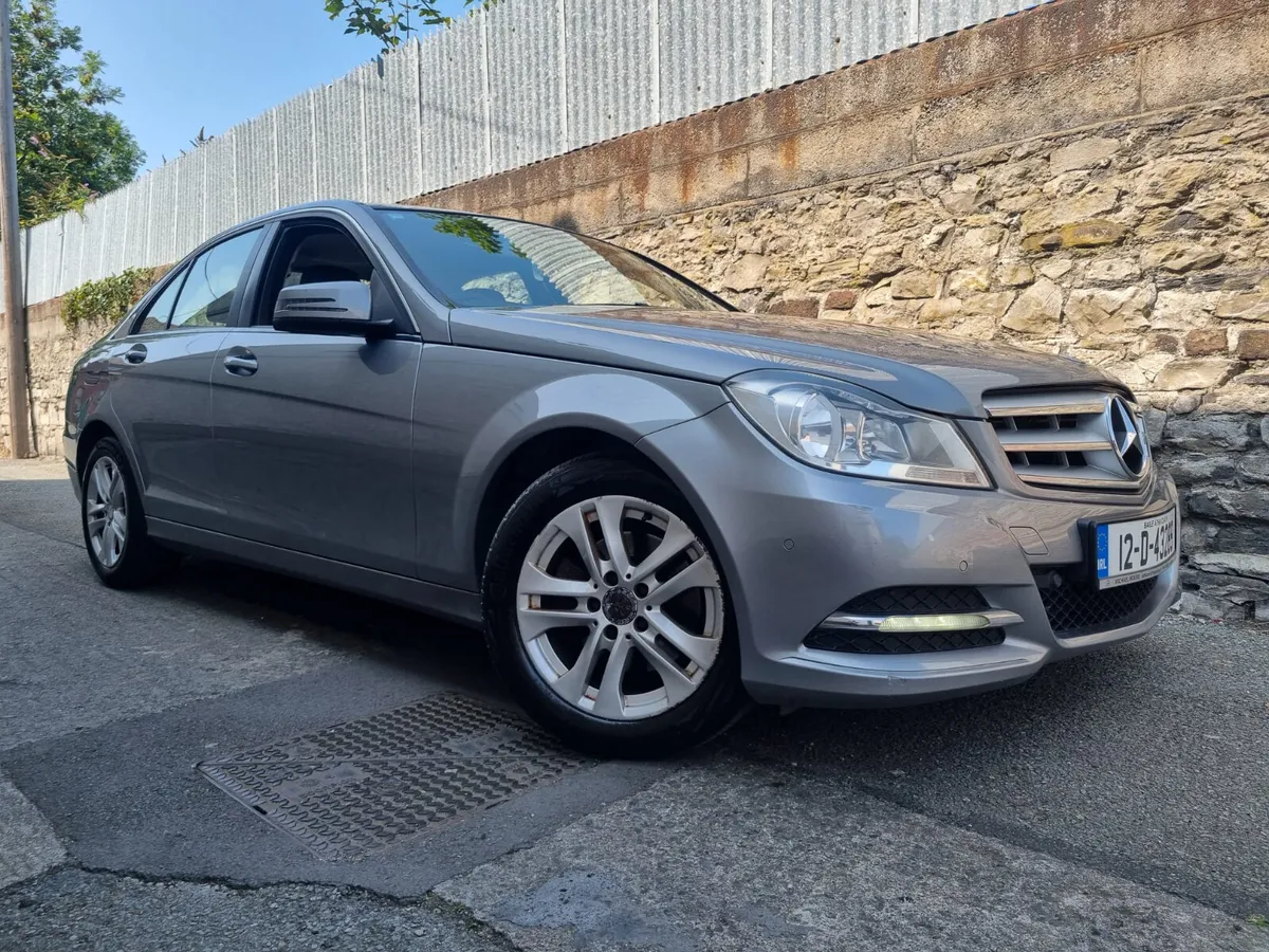 Mercedes-Benz C-Class 2012 - Image 2