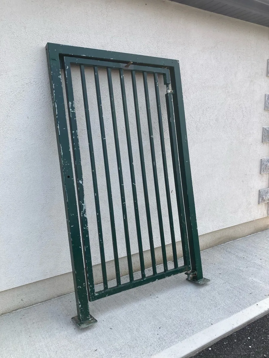 Pedestrian gate - Image 1