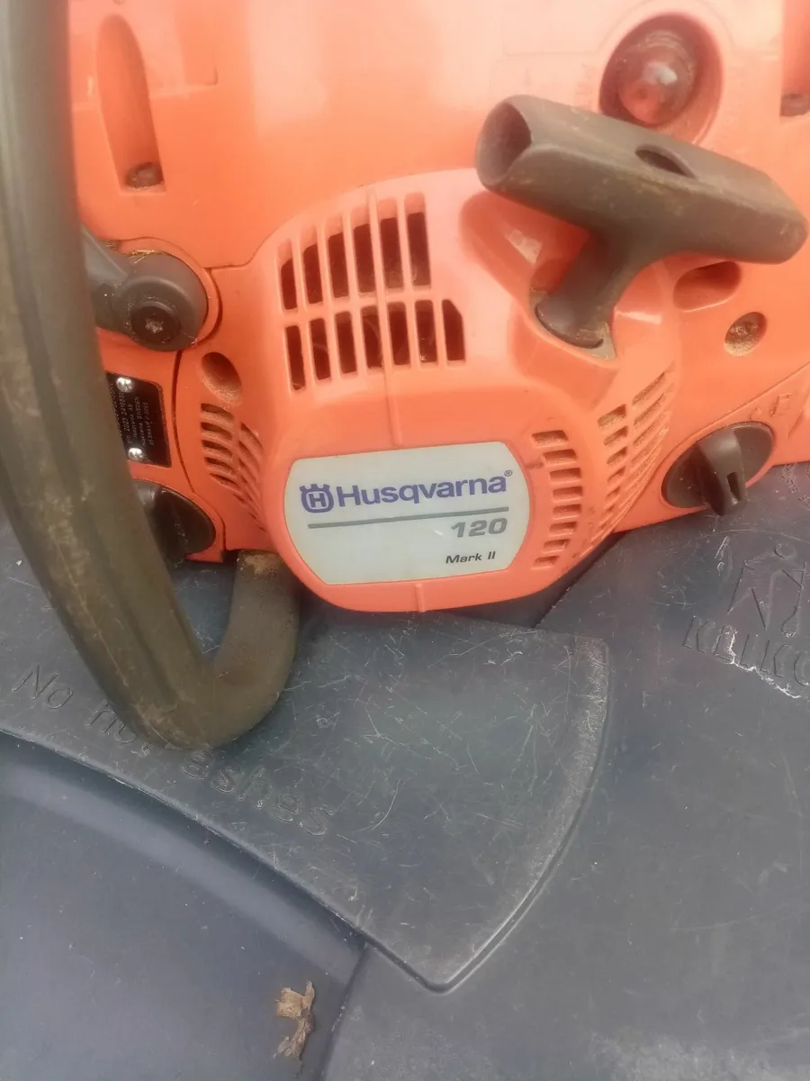 Husqvarna chain saw - Image 3