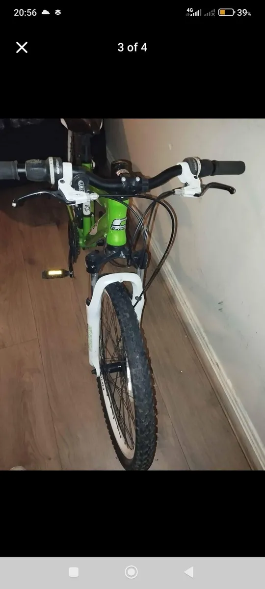 Boys 24inch bike - Image 3