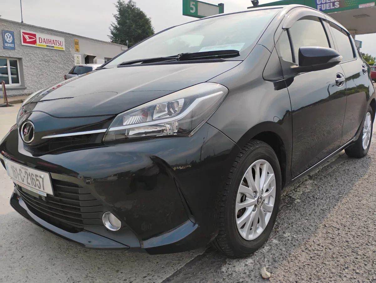 LOW MILEAGE 1.3 AUTOMATIC - Image 3