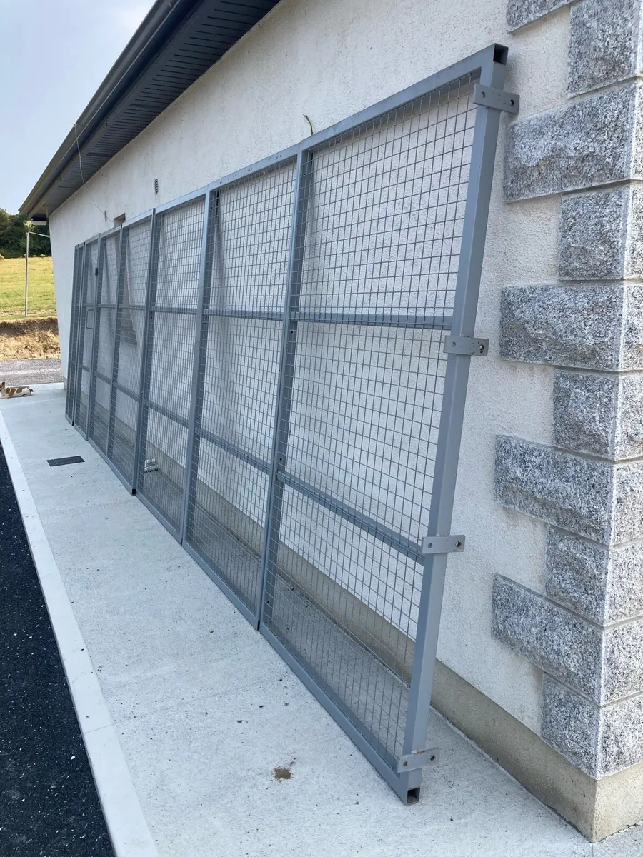 Mesh cage/ Dog inclosure - Image 2