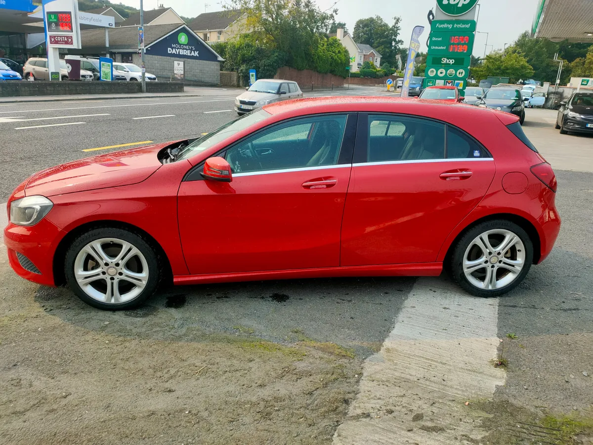 Mercedes a180 auto - Image 4