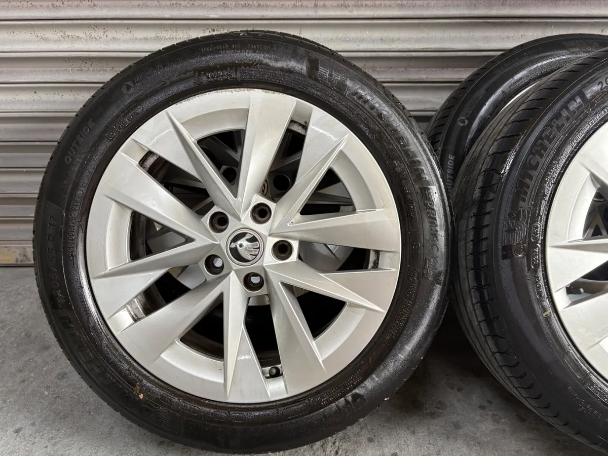 Skoda 17” Alloys - Image 4
