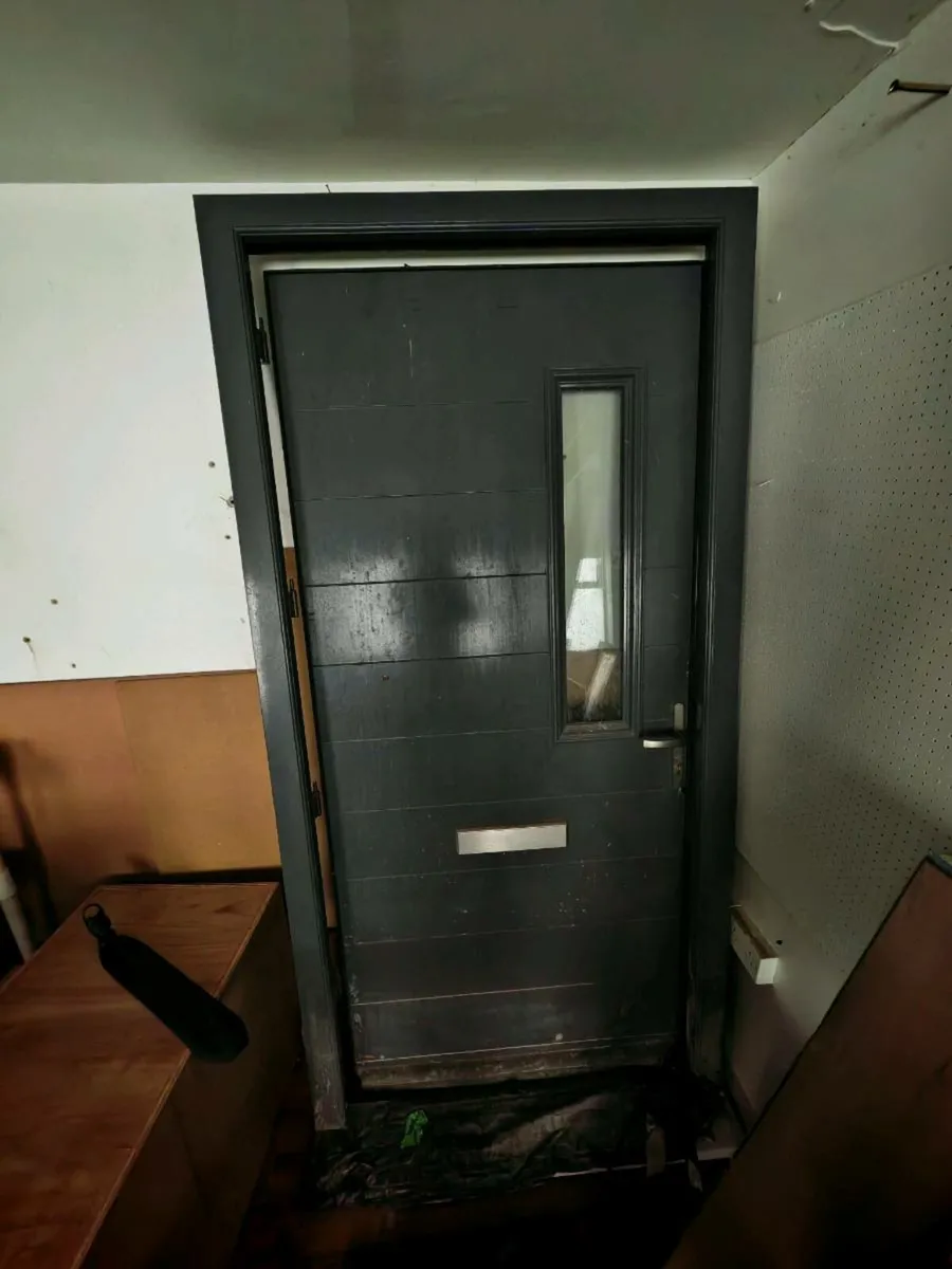 Timber door - Image 1