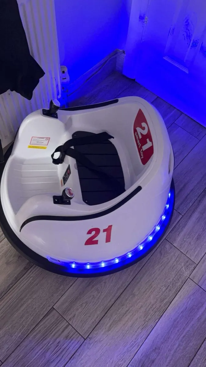 Ride on electric bumper car - Image 1