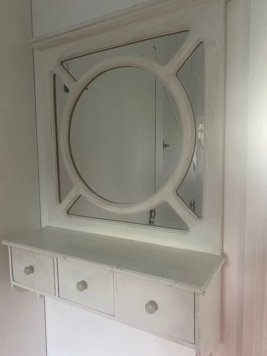 Mirror - Image 3