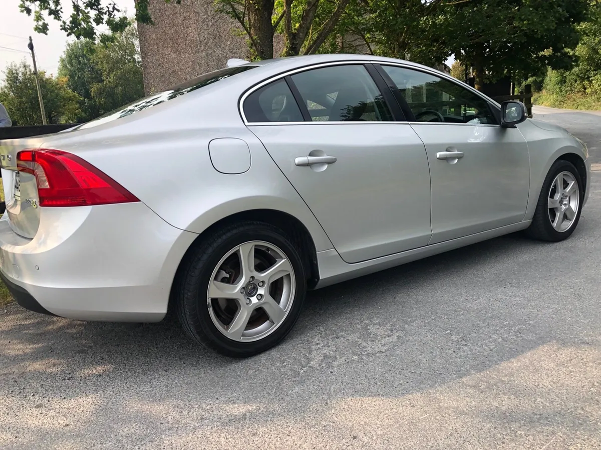 VOLVO S60 AS NEW ONLY 107 k FSH NEW NCT - Image 3