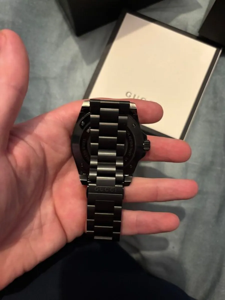 Mens gucci watch - Image 4