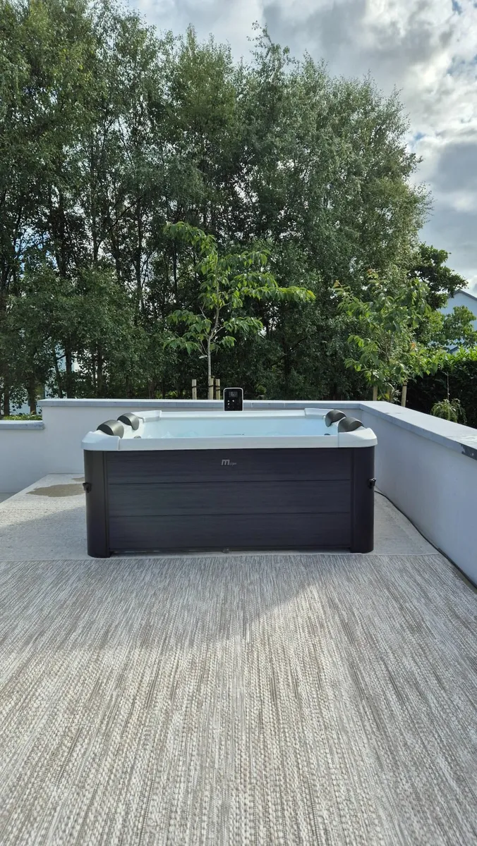 MSpa Hot Tub - Image 1