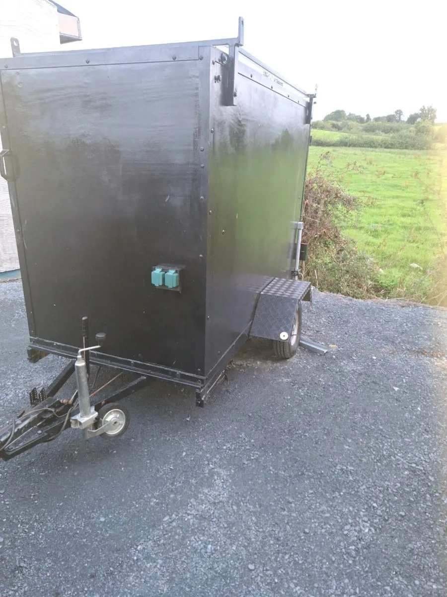 Box trailer - Image 1
