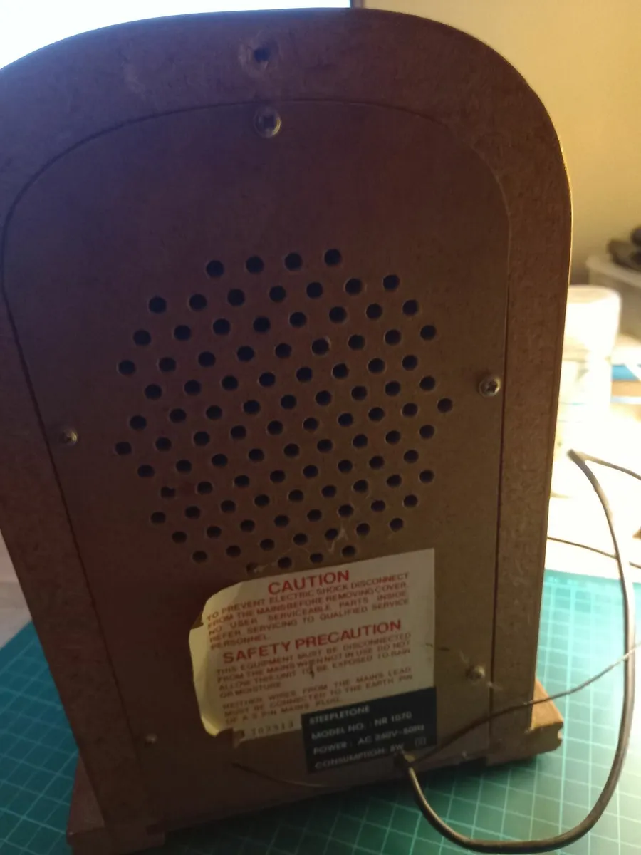 Vintage Style Radio - Image 3