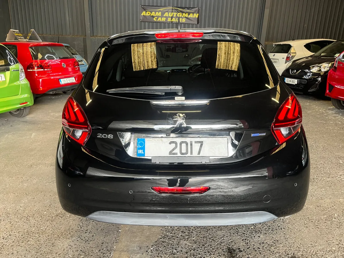 Peugeot 208 1.2 Automatic low mileage - Image 4