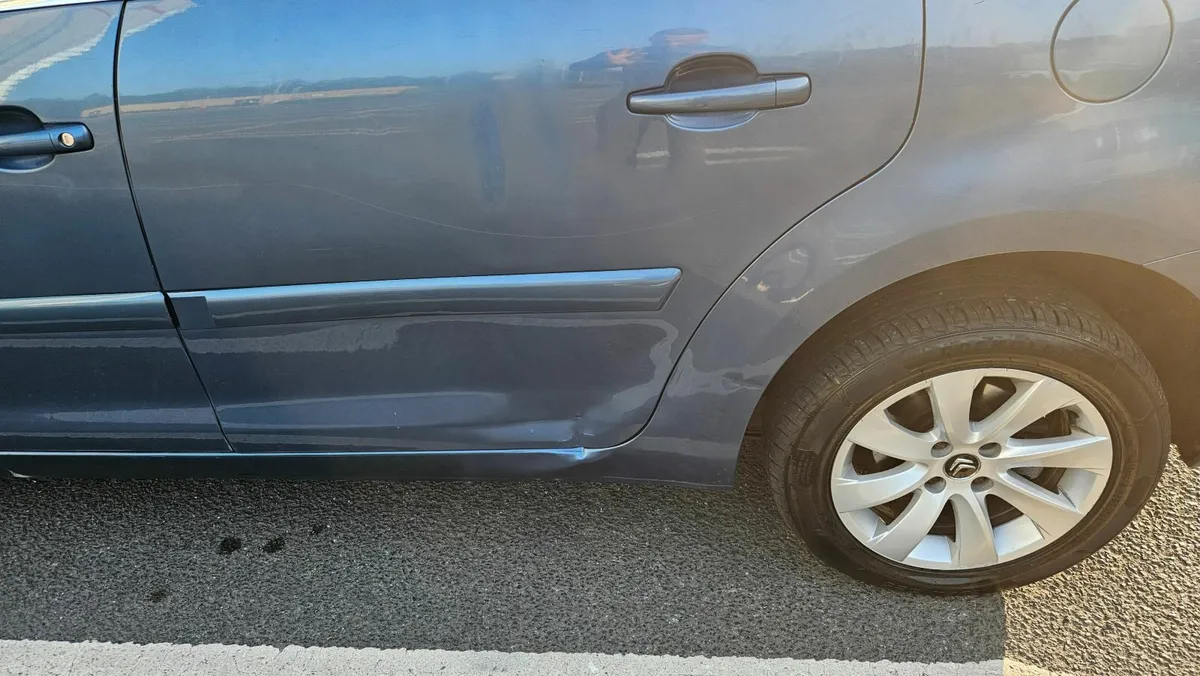 Citroen C4 Picasso 2011 - Image 3