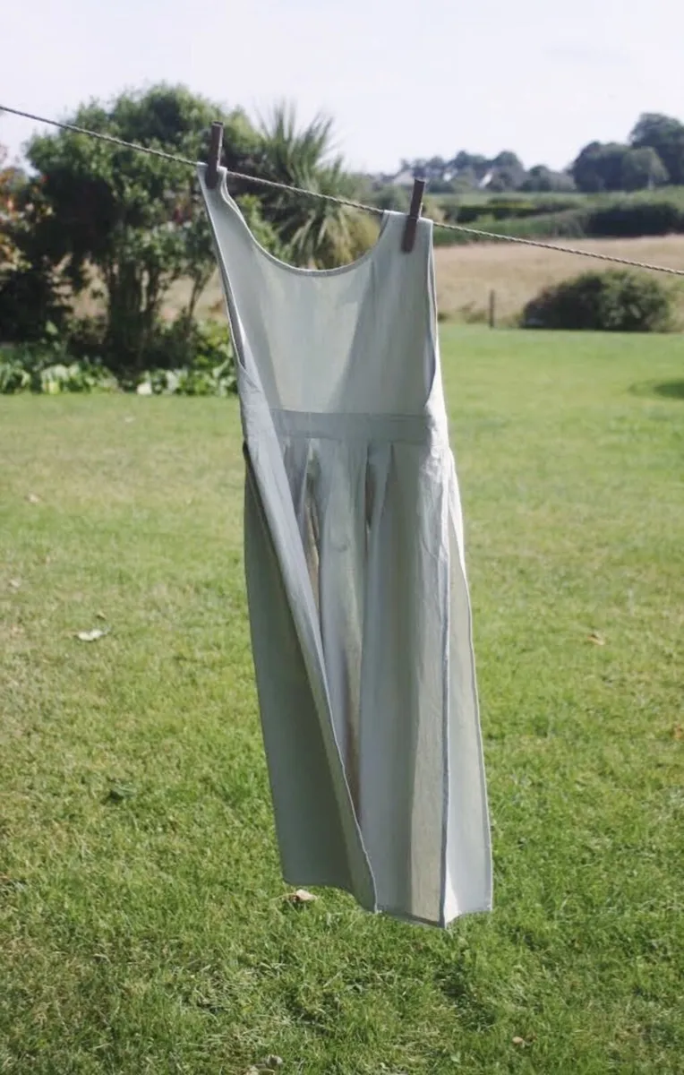 Prairie Style Apron - Image 1