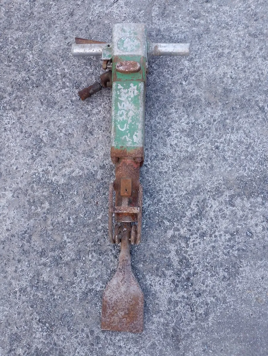 Hydraulic breaker hammer - Image 1
